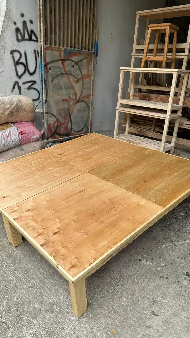 Tempat tidur Jatibelanda 180x90x35