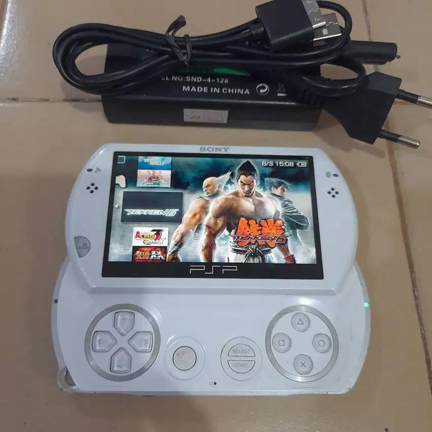 PSP GO Warna Putih Cakep Memory game 16gb Fullgame Plus Cassan