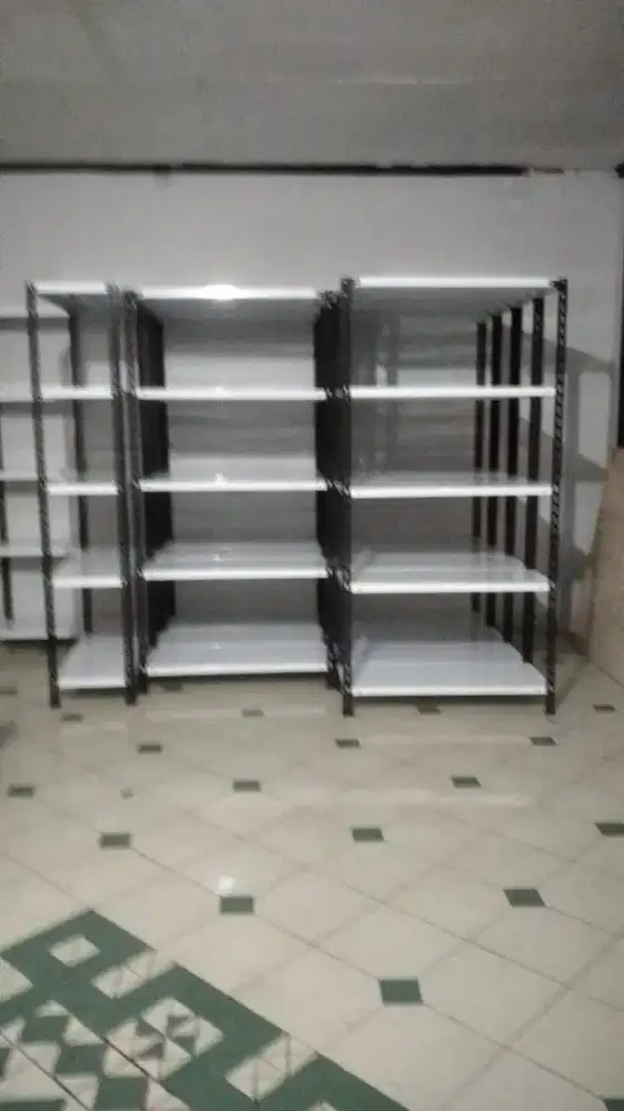 rak besi susun grosir murah