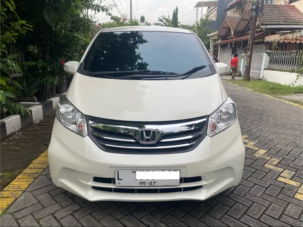 HONDA FREED E PSD 2012 AUTOMATIC