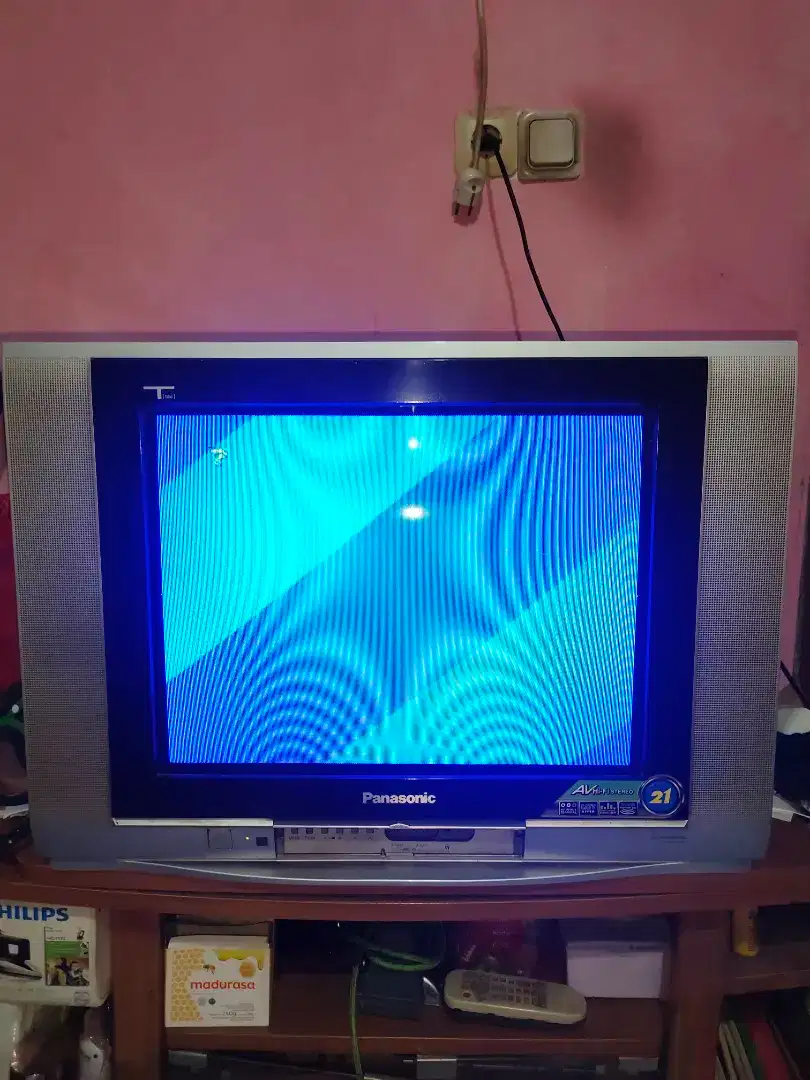 TV PANASONIC 21 INCH TC-21FJ20J FLAT