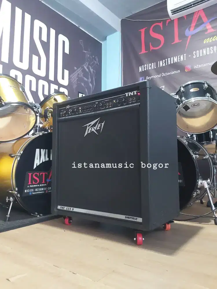 Amplifier Bass PEAVEY TNT 115S Original USA