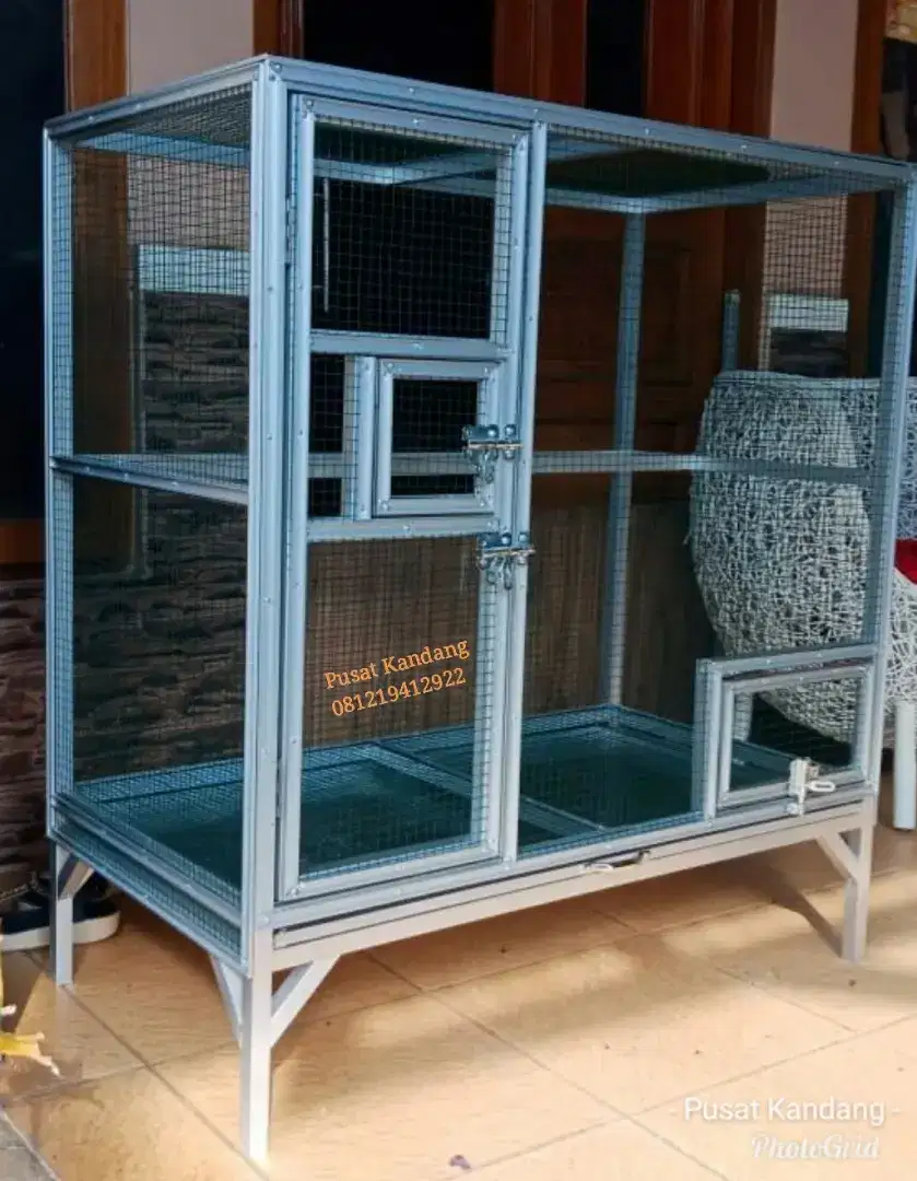 Kandang burung koloni aviary