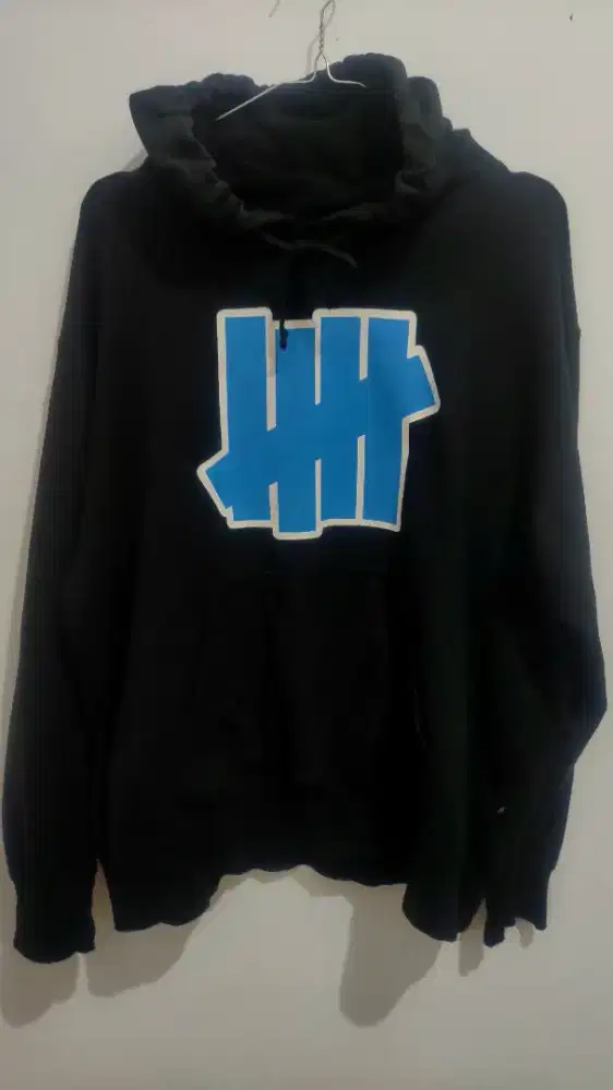 Hoodie undefetead big logo