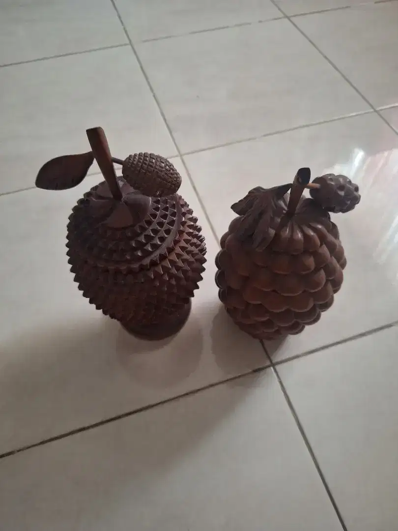 Jual pajangan tempat permen kayu jati sepasang
