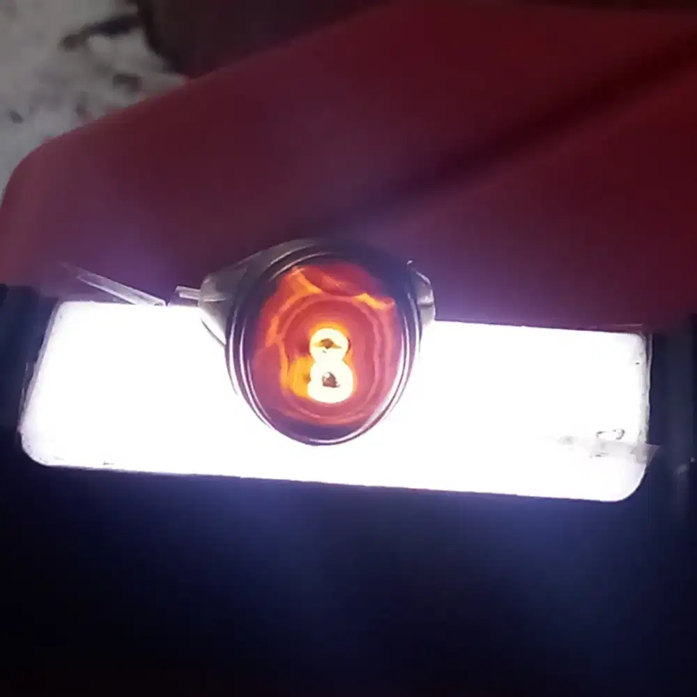 Batu akik Yaman angka 8 combong