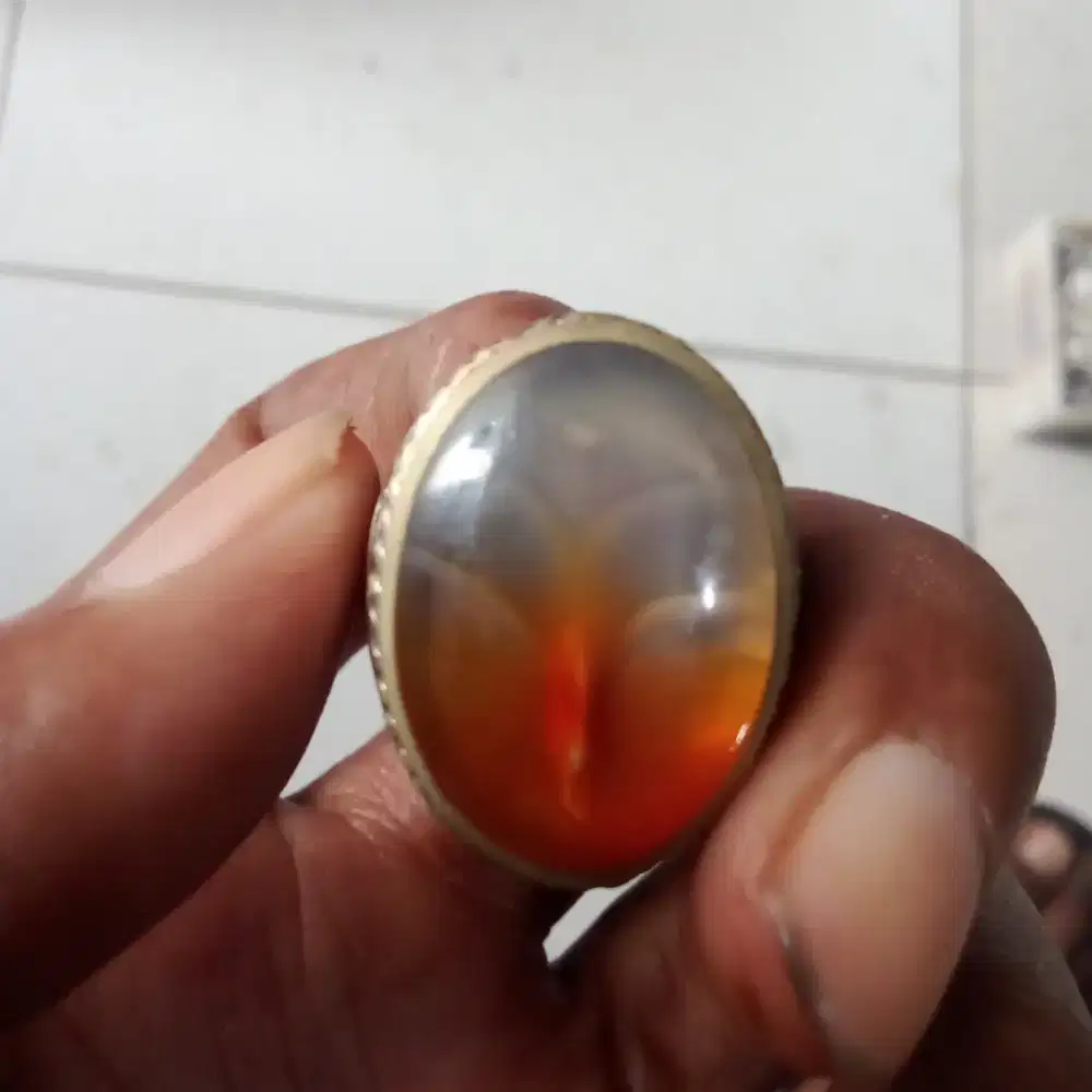 Batu akik motif gambar