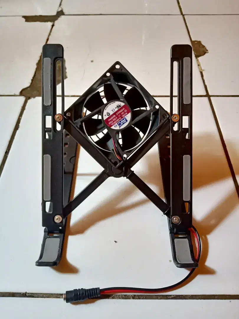 stand tablet/pad include fan