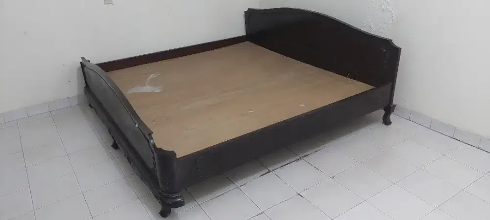 Tempat Tidur Jati 220m