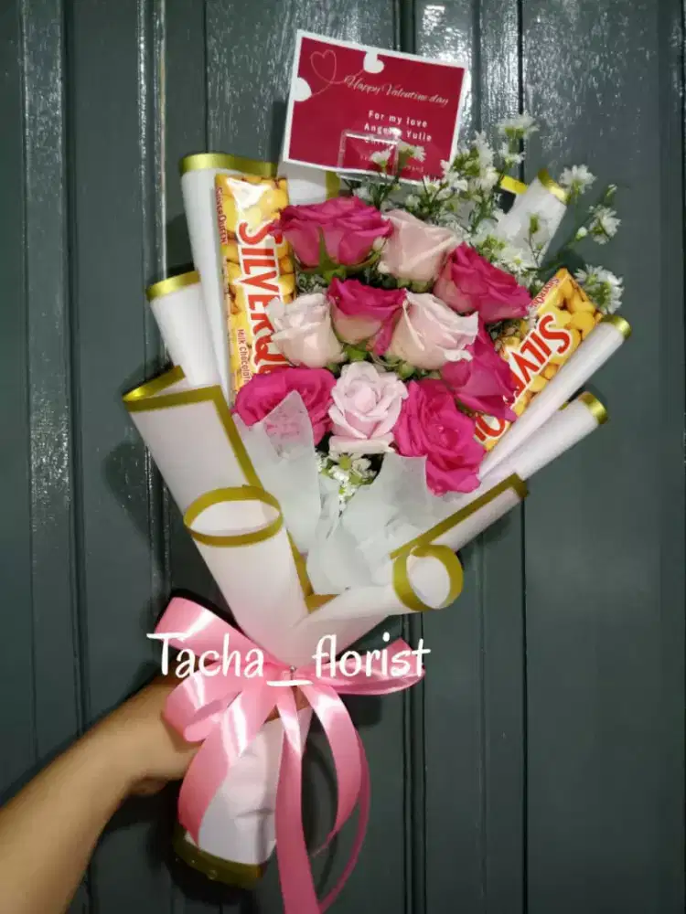 Buket bunga dan coklat