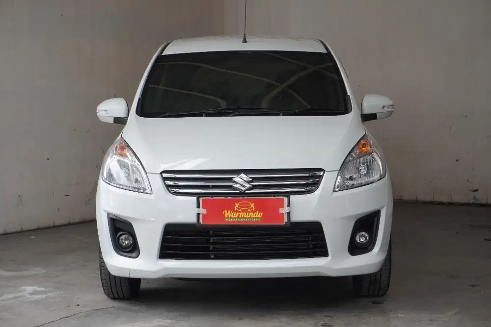 SUZUKI ERTIGA GX AT 2013 PUTIH
