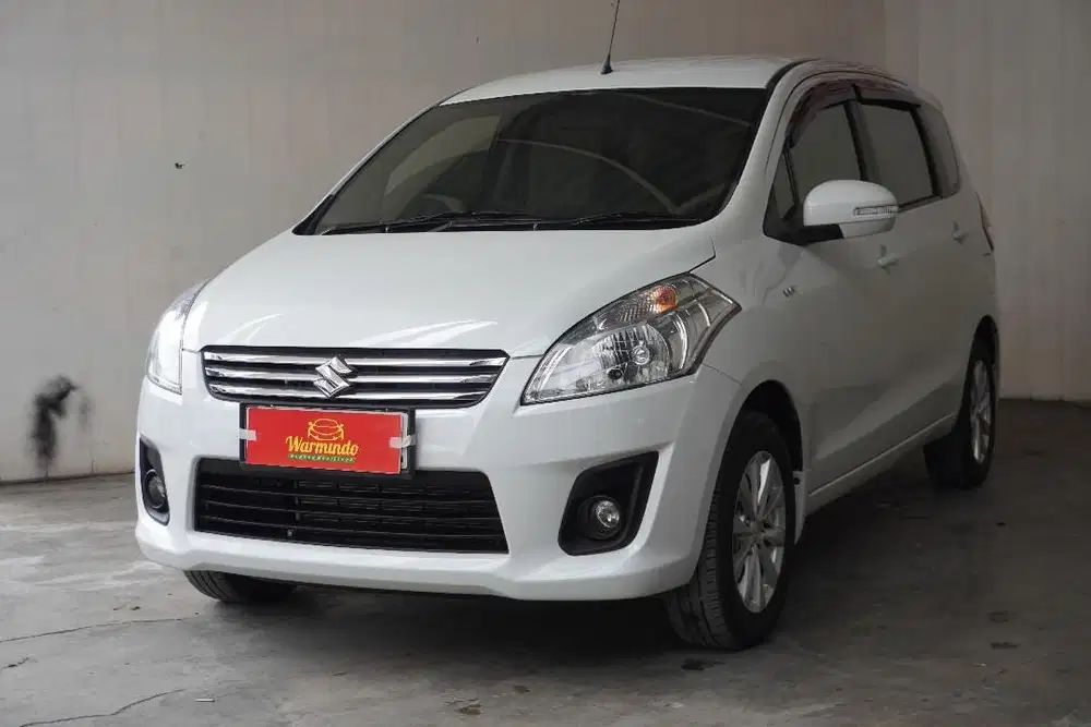 SUZUKI ERTIGA GX AT PUTIH 2013