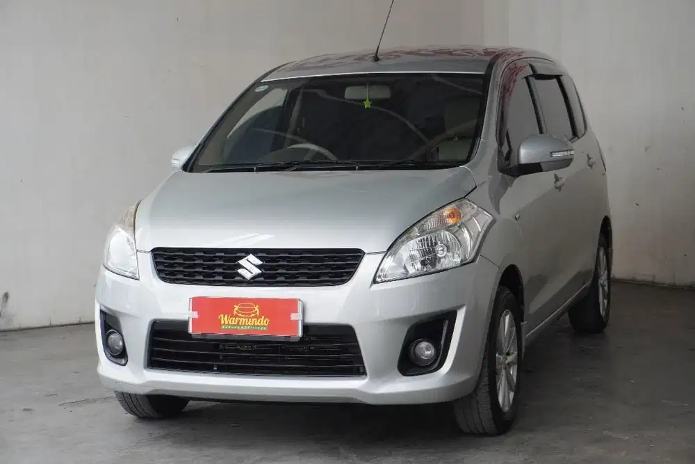 SUZUKI ERTIGA GL MT 2012 SILVER