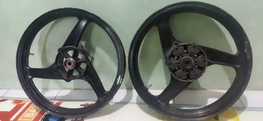 Velg Ninja RR Old ( Ori )