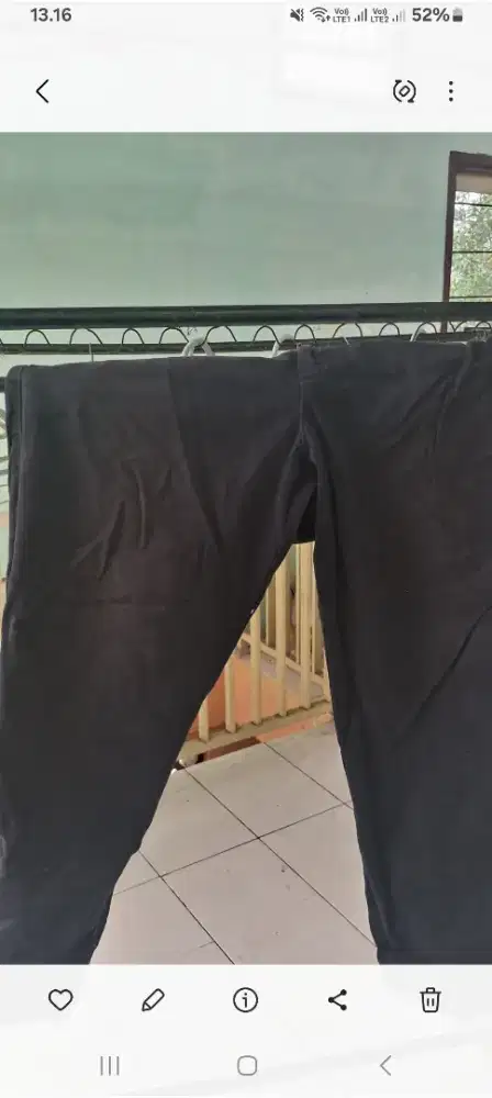 Celana Semi Jeans Pria Hitam