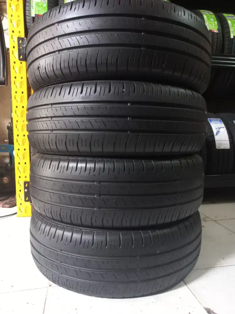 Ban copotan Dunlop 195/65R15 nik 2023 tebal 95%