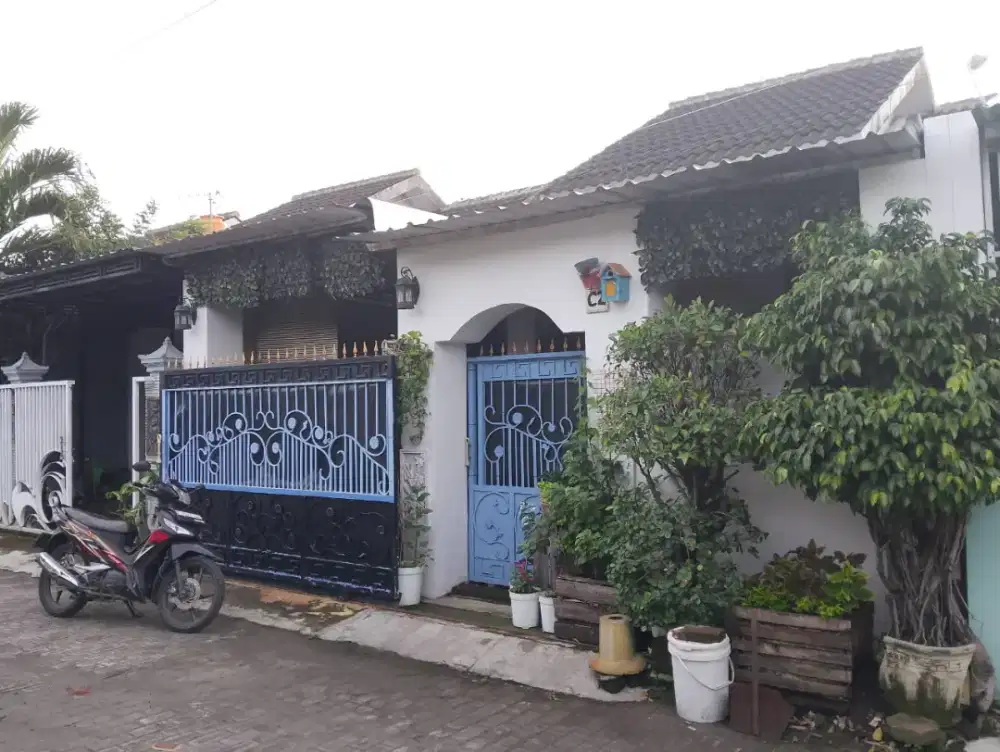 Di Jual Rumah Pungging Strategis