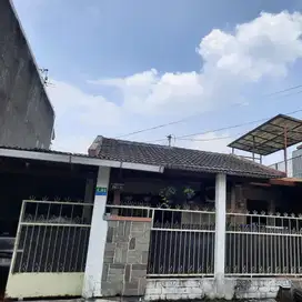 dijual rumah di fajar indah