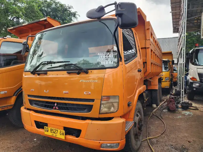 Mitsubishi fuso fn62hd 6x4