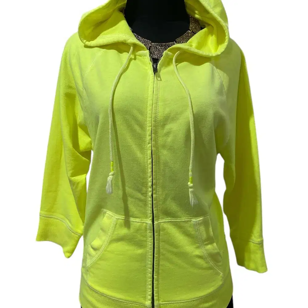 JAKET HOUDY WANITA MERK MOSSIMO SUPPLY PRELOVED