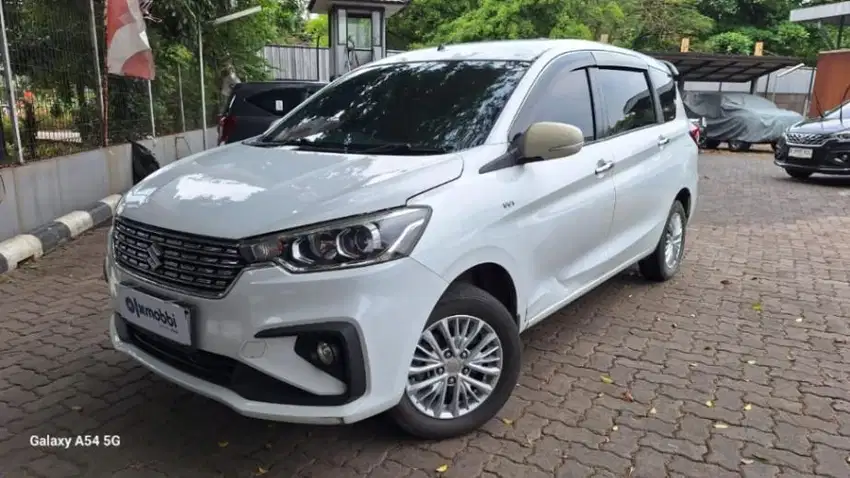 [OLX Mobbi] DP 5% !! Suzuki Ertiga Coklat 1.5 GX Bensin-MT 2019 NZB