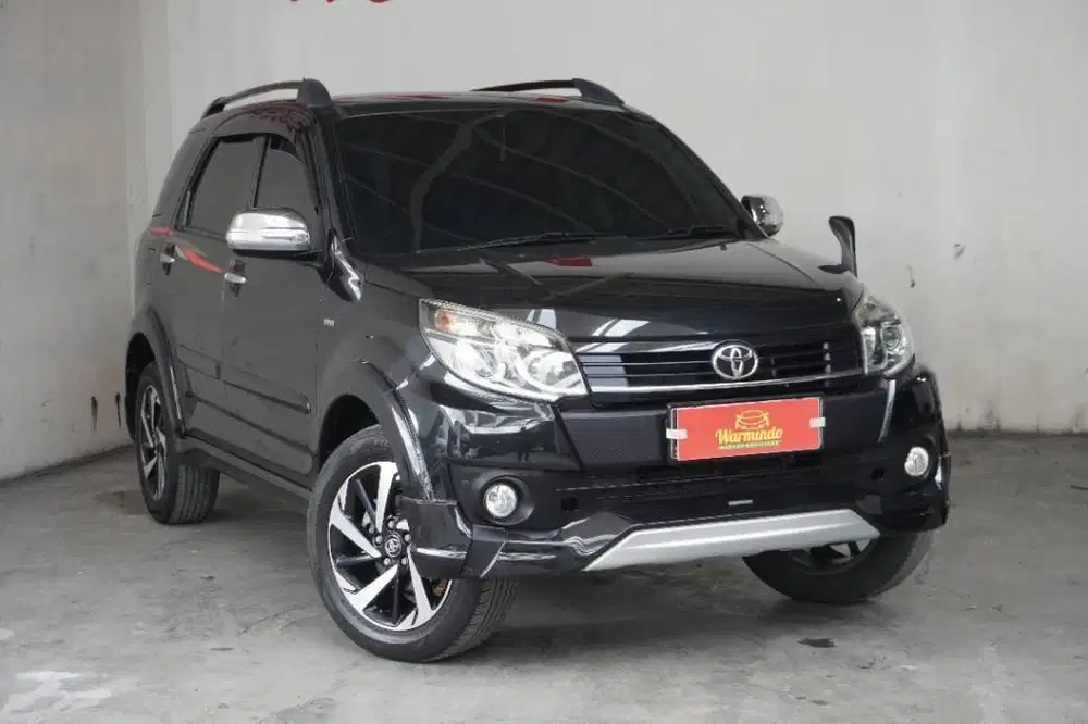 TOYOTA RUSH S AT 2016 HITAM