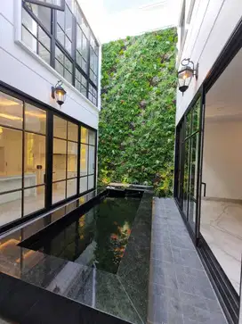 Rumah mewah baru gress di cluster Villa Gading Indah - Kelapa Gading
