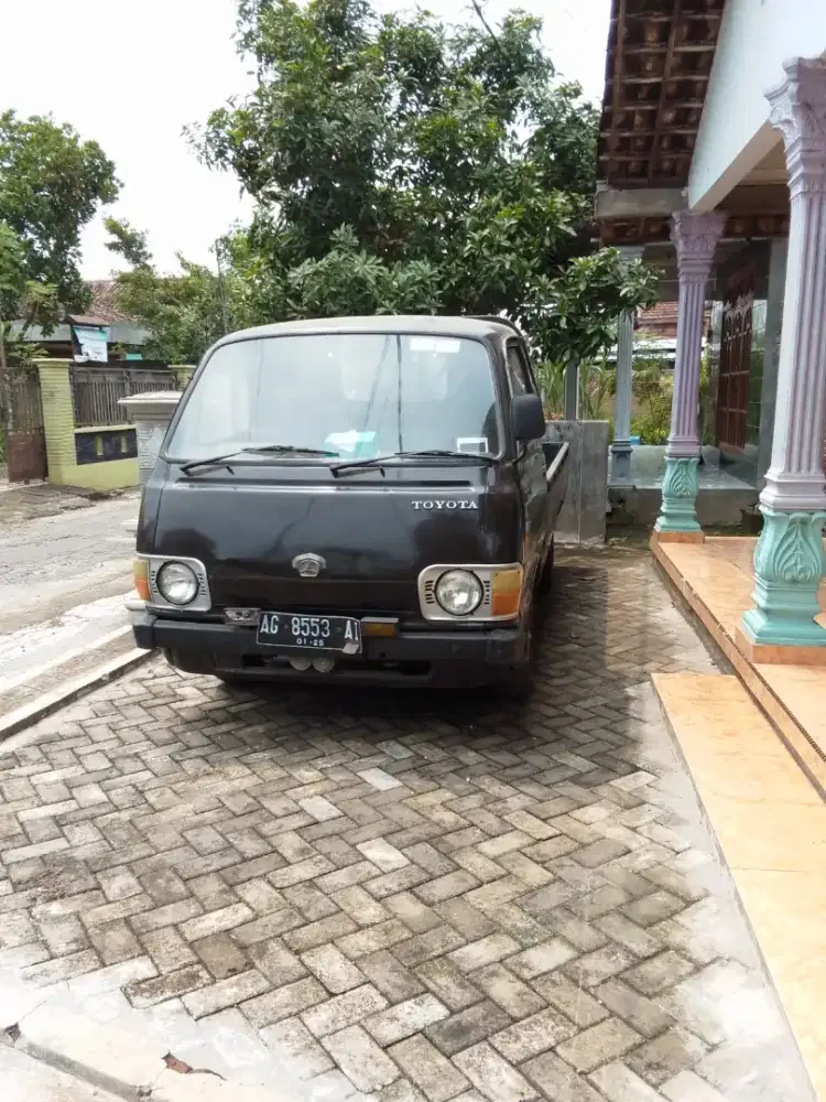 Dijual mobil pick up