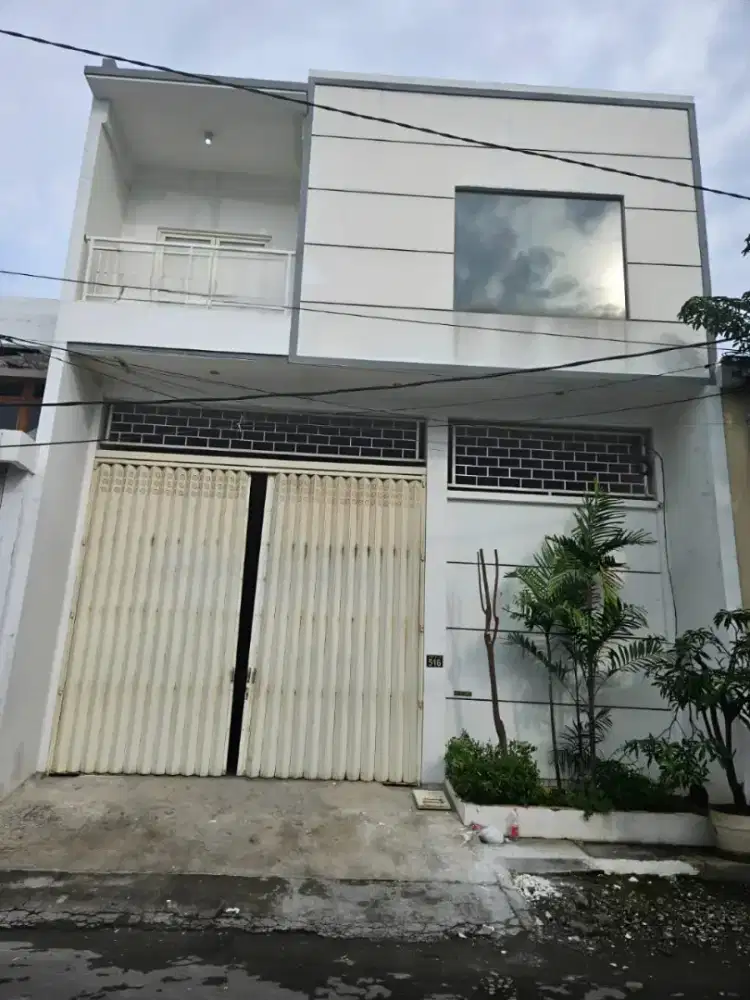 Sewa -- rumah usaha Kenjeran untuk gudang