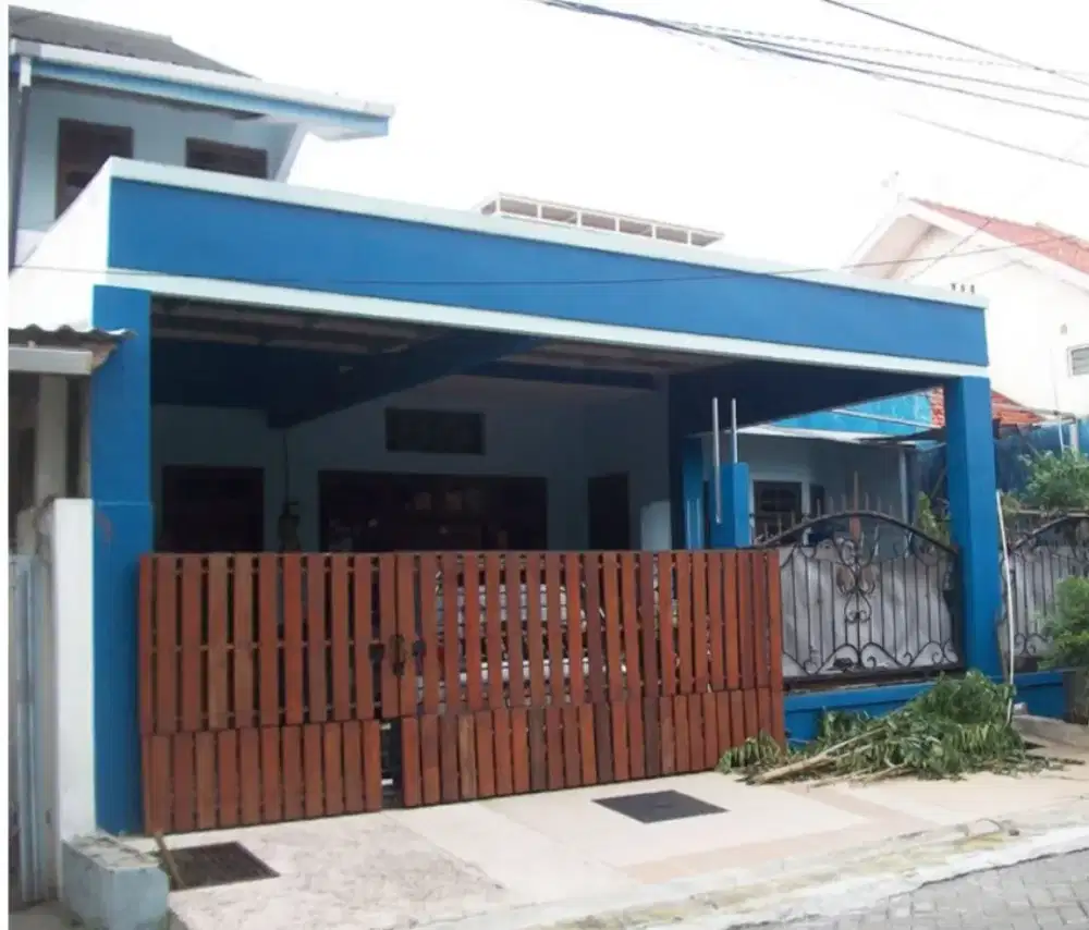 Jual / sewa -- rumah Tenggilis mejoyo