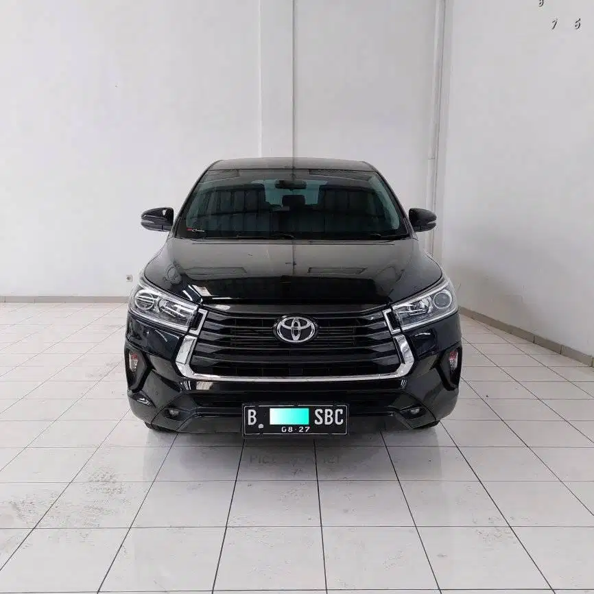 Innova 2.4 V A/T Diesel 2022