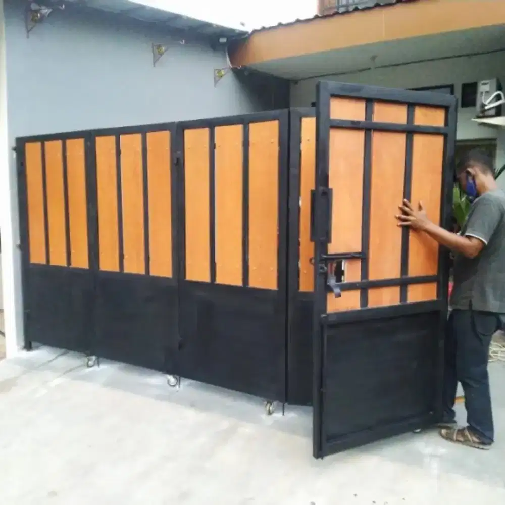 Pagar teralis tangga yg rapih