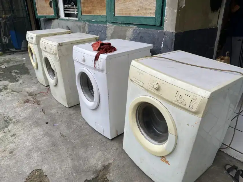 Mesin cuci bekas