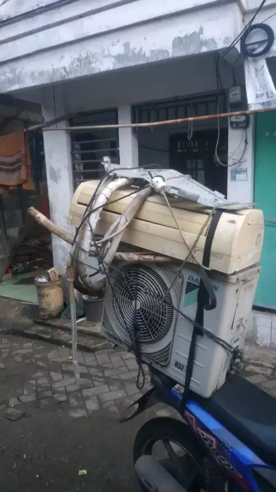 MENERIMA AC BEKAS SEGALA KONDISI