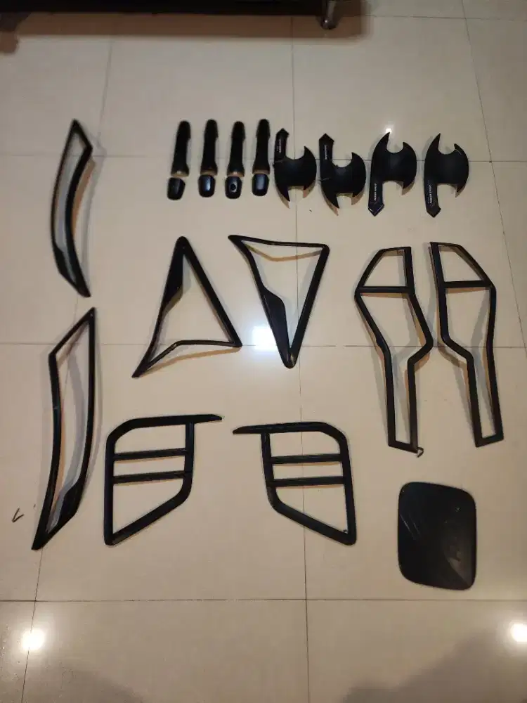 Garnish Pajero Sport facelift