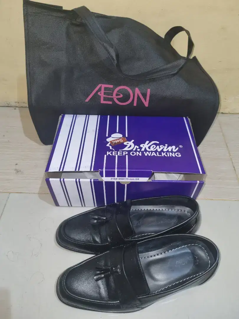 JUAL RUGI SEPATU PANTOFEL PRIA DR. KEVIN
