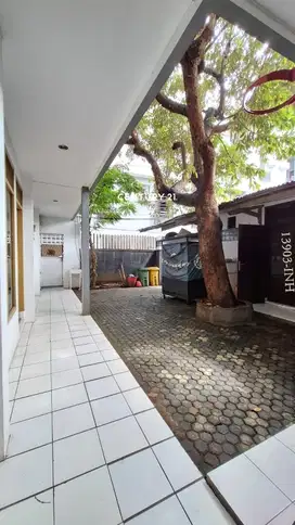 Rumah Di Jakarta Selatan Luas Cocok Untuk Usaha Dekat Jl GatSU