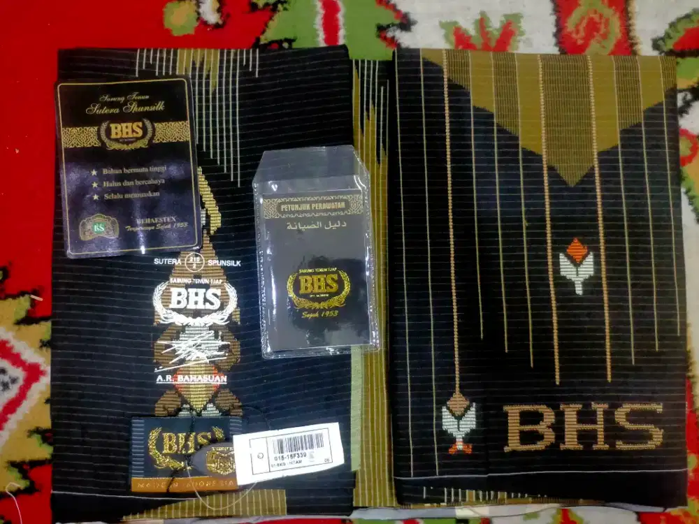 Kain sarung BHS SKG