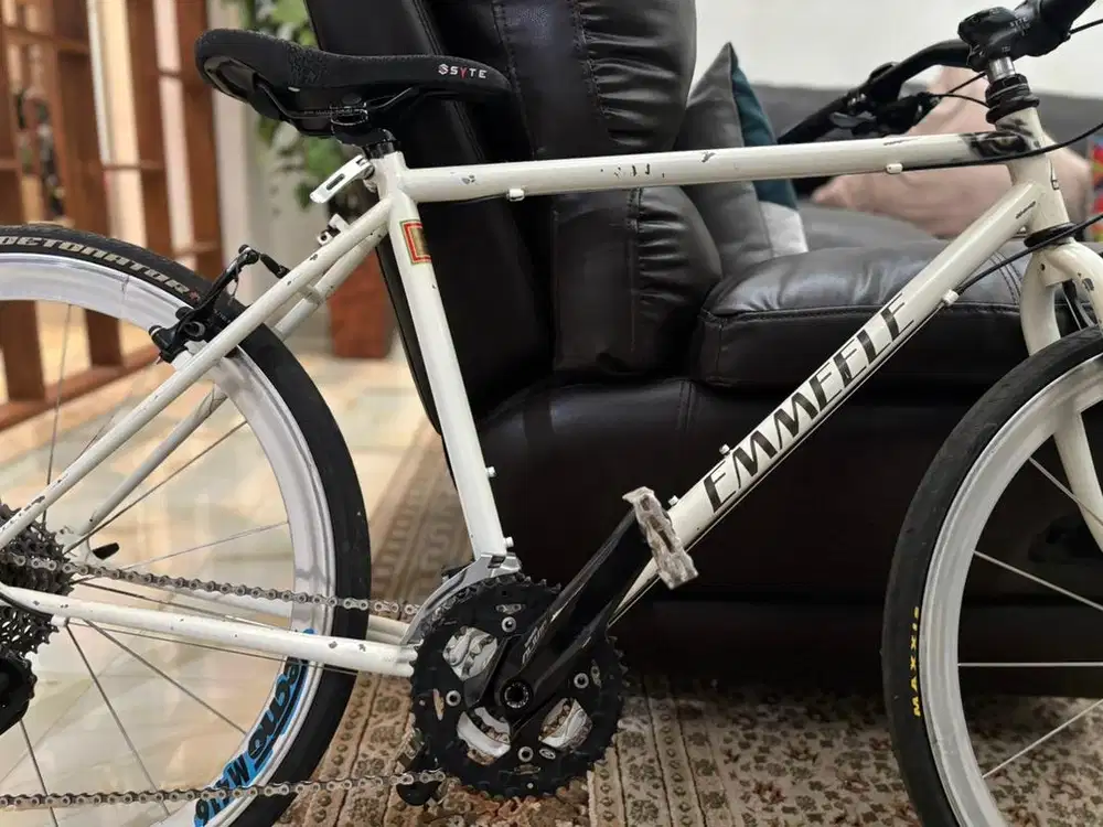 Di jual Sepeda emmelle