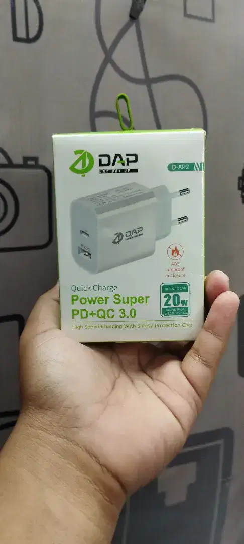 Universal Adapter DAP D-AP2 Fast Charge