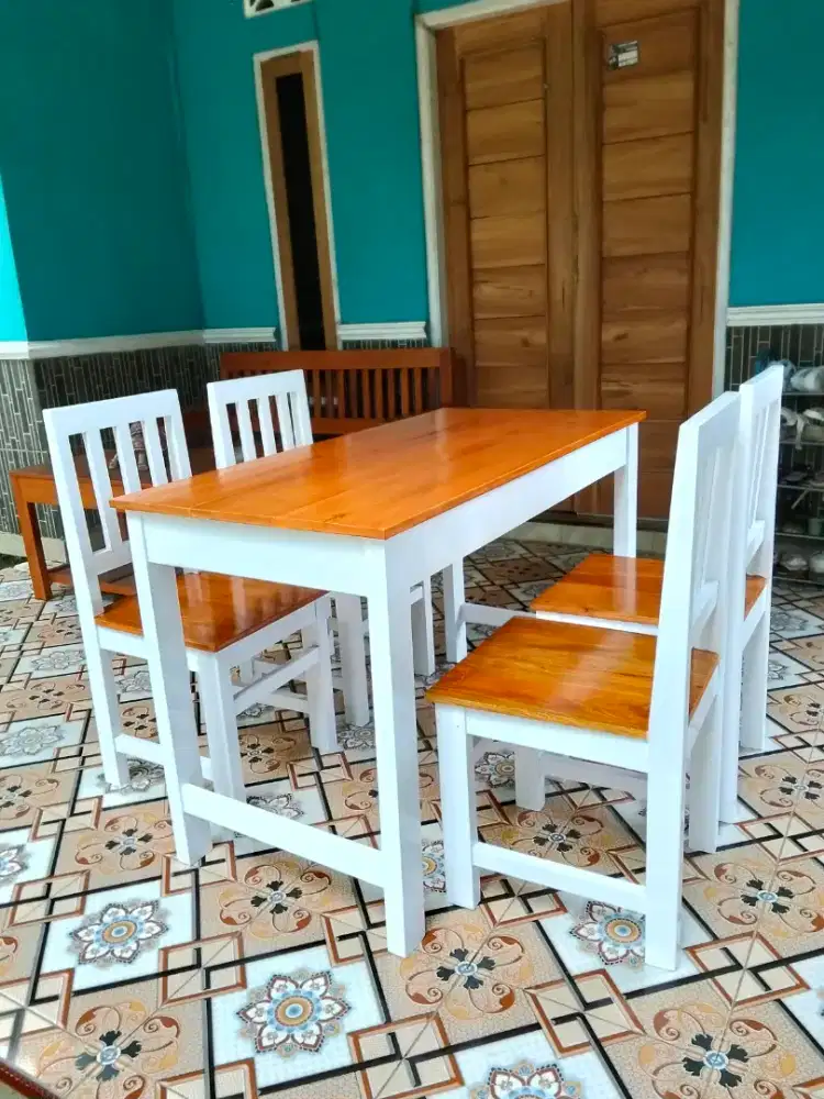 Meja kursi makan minimalis modern