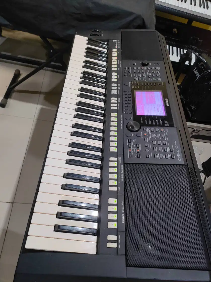 Keyboard yamaha psr s750 sampling