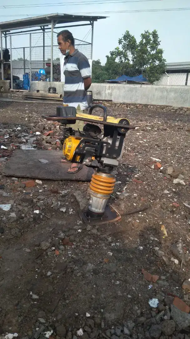 Sewa stamper molen jack vibrator