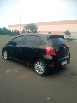 Km 50 rb Yaris s trd mt 2012