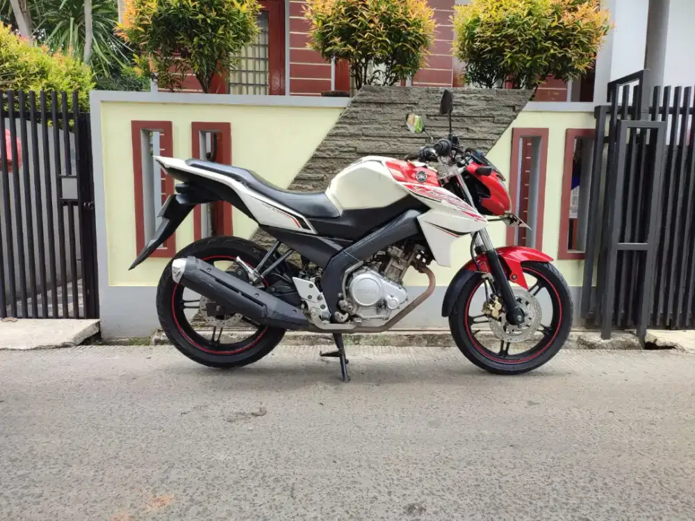 JUAL CEPAT YAMAHA VIXION KS TAHUN 2013