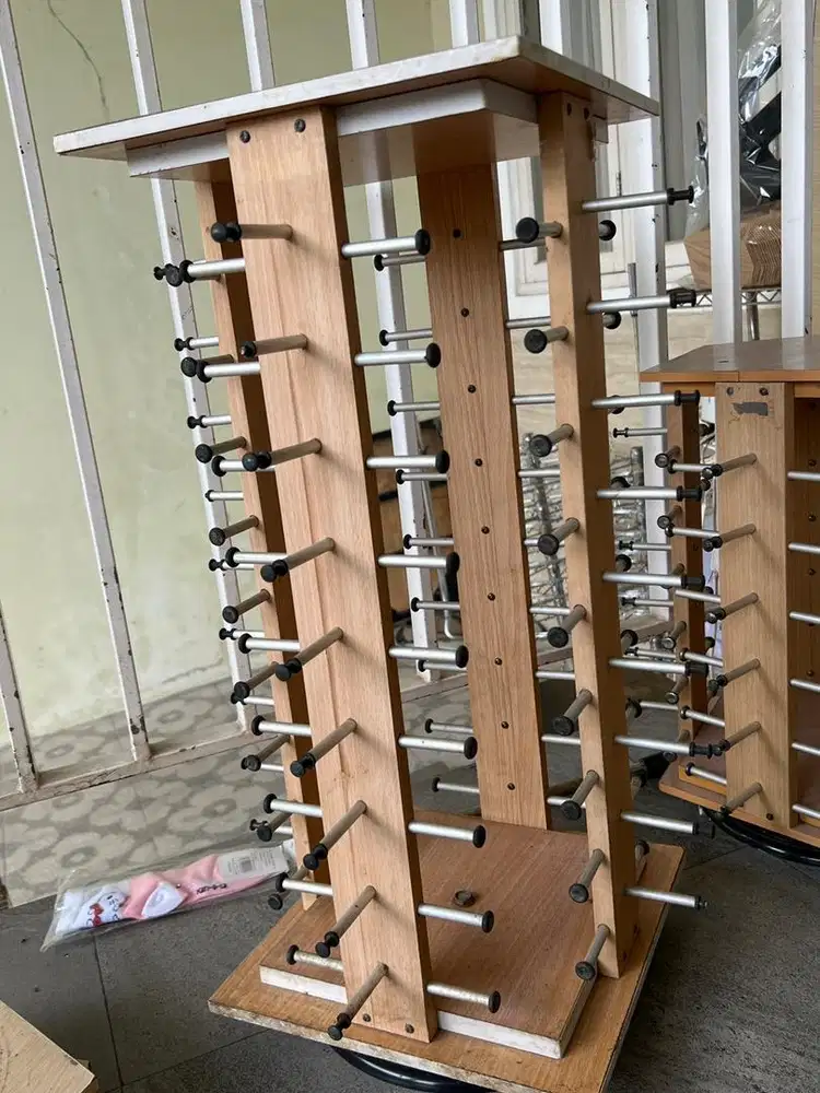 Di jual rak kaca mata  isi 55 pcs 5 susun