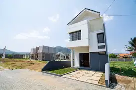 Rumah Asri Nyaman Lingkungan Islami di Cluster Islamic Green Bandung