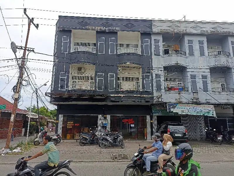 Dijual Ruko 3 lantai sebanyak 2 unit di jl Nenas/ Tuanku Tambusai