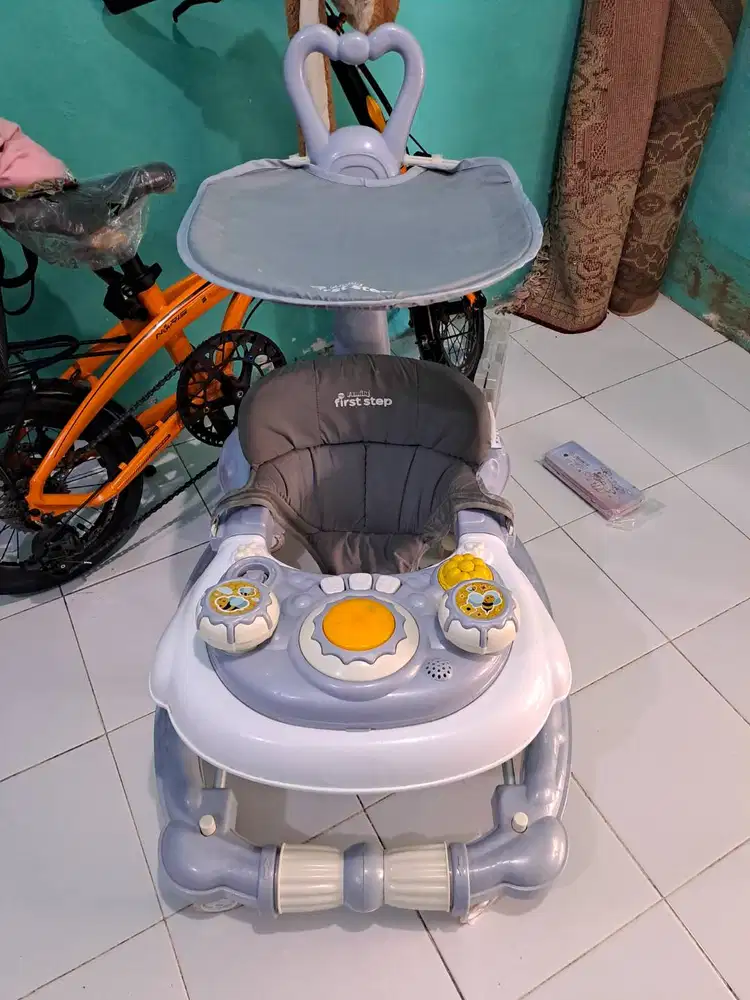 BABY WALKER FIRST STEP FAMILY