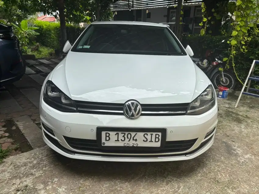 VW Golf TSI 1.4 CBU Tgn Pertama mulus jaksel